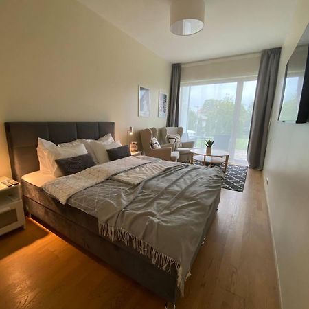 Lovely Aisa Apartment | 2 Terraces Pärnu Esterno foto